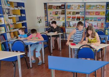 Игровая программа «Без друзей меня чуть-чуть, а с друзьями много»