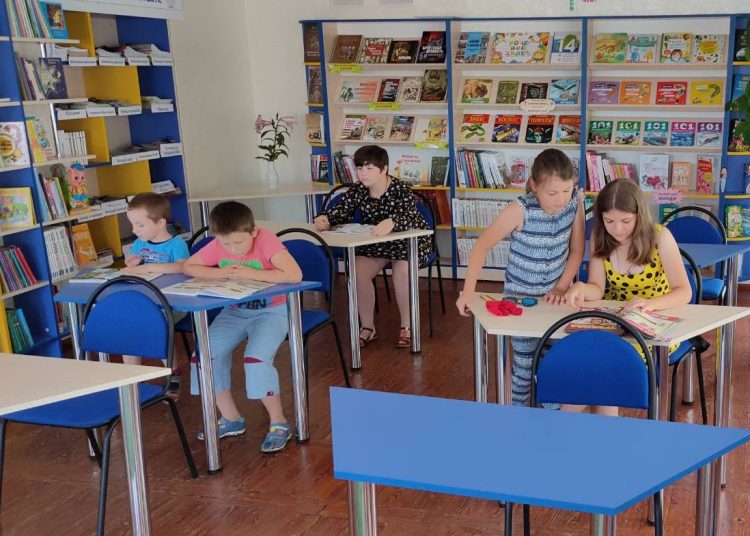 Игровая программа «Без друзей меня чуть-чуть, а с друзьями много»