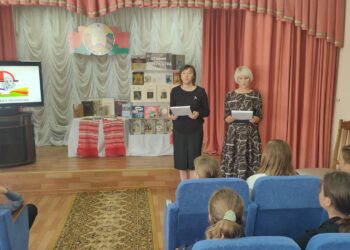 Гістарычны экскурс “Славянскага слова ўзорная нітка”