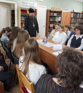 Круглый стол «Через книгу к добру и свету»