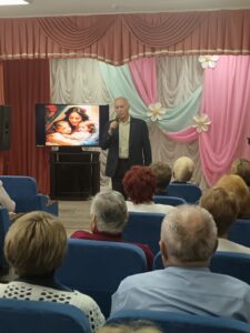 Литературно-музыкальная гостиная «Самые добрые слова -  матери и отцу»