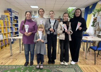 Конкурсно - игровая программа «Приключения в Долине индейцев» Теплый и душевный урок семейных отношений «Мои родители — мое богатство»