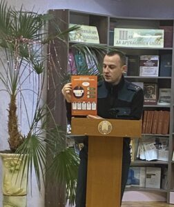 Встреча трудового коллектива библиотеки со старшим инспектором Дрогичинского РОЧС Стемпковским Станиславом