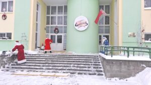 Деды Морозы в деле!