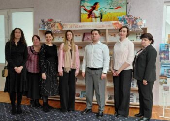 Обзор книжной выставки-панорамы «2026 — Год белорусской женщины»