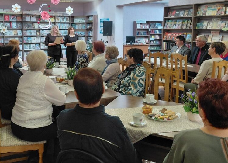 Литературно-музыкальная гостиная «Вдохновленные женщиной»
