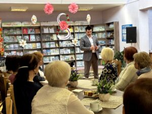 Литературно-музыкальная гостиная «Вдохновленные женщиной»