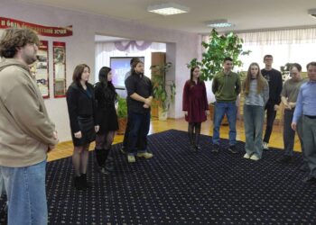 Обзор книжной выставки-панорамы «2026 — Год белорусской женщины»