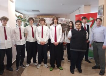 Обзор книжной выставки «Вспомнить всё. Помнить каждого...»