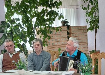 Пасхальные посиделки "Снова Пасха, запах воска, запах теплых куличей"