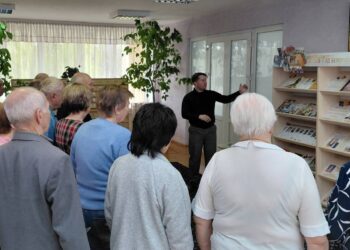 Обзор книжной выставки-панорамы «2026 — Год белорусской женщины»