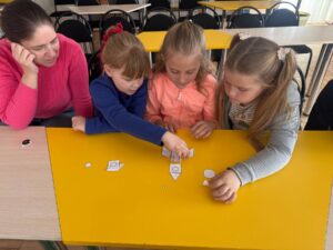 Космическая игра-путешествие "Звездные дали зовут"