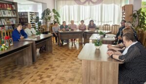 Литературно-музыкальная композиция «Победа вновь по нашим улицам идет»