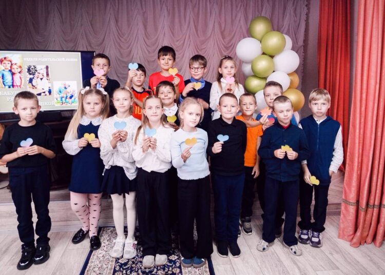 Литературно-музыкальная композиция «Бабушка с дедушкой рядышком»