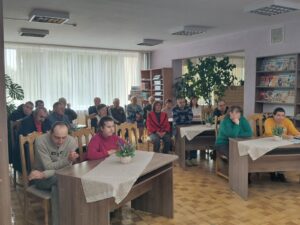 Музыкально-поэтический час «С любовью к родителям»